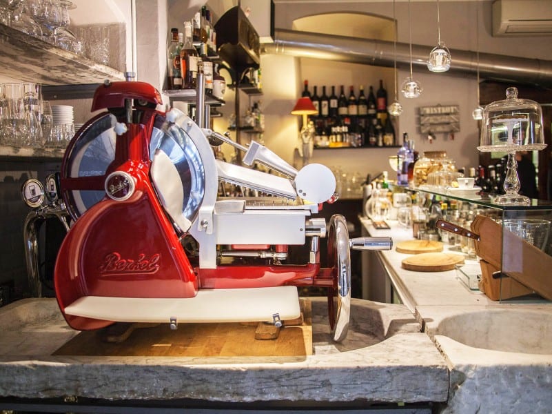 L'ultimo locale alla moda a Genova