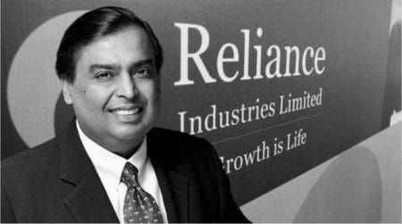 Sta per entrare a far parte degli uomini con almeno 100 miliardi di dollari di patrimonio personale Mukesh Ambani