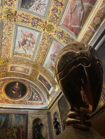 Vezzoli non solo Leone anche Musa