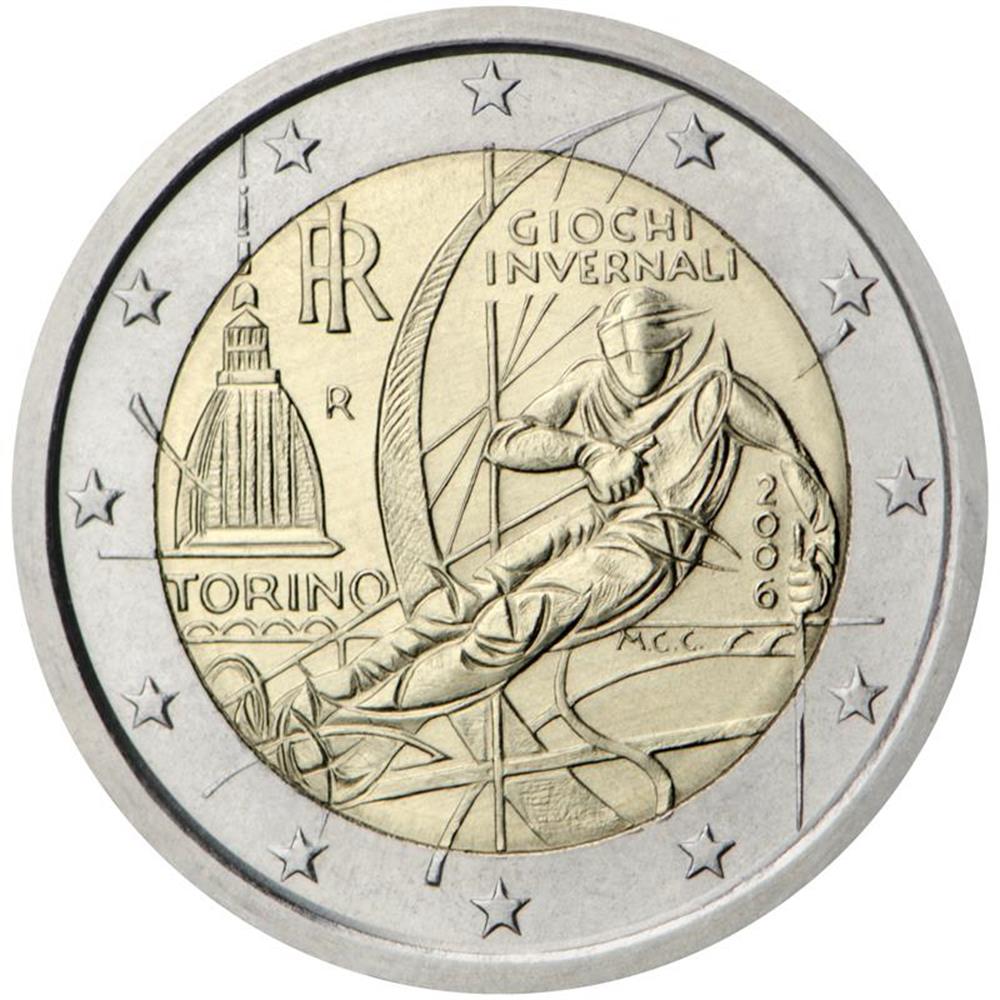 Moneta commemorativa da 2 euro, considerata una delle monete da due euro più rare, con un atleta che scia, l'edificio della Mole Antonelliana e la scritta "Giochi Invernali Torino 2006", circondata da stelle sul bordo esterno.